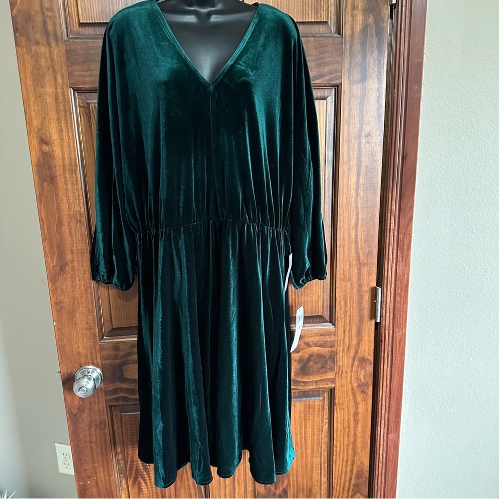 London Times Green Dress Size 2X